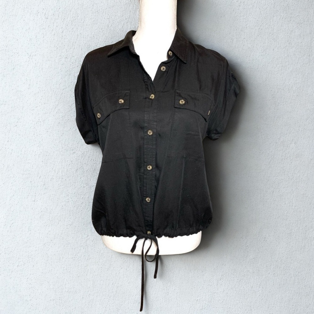 Time and Tru Black Button Down Shirt with Notched Collar Women Small Lyocell